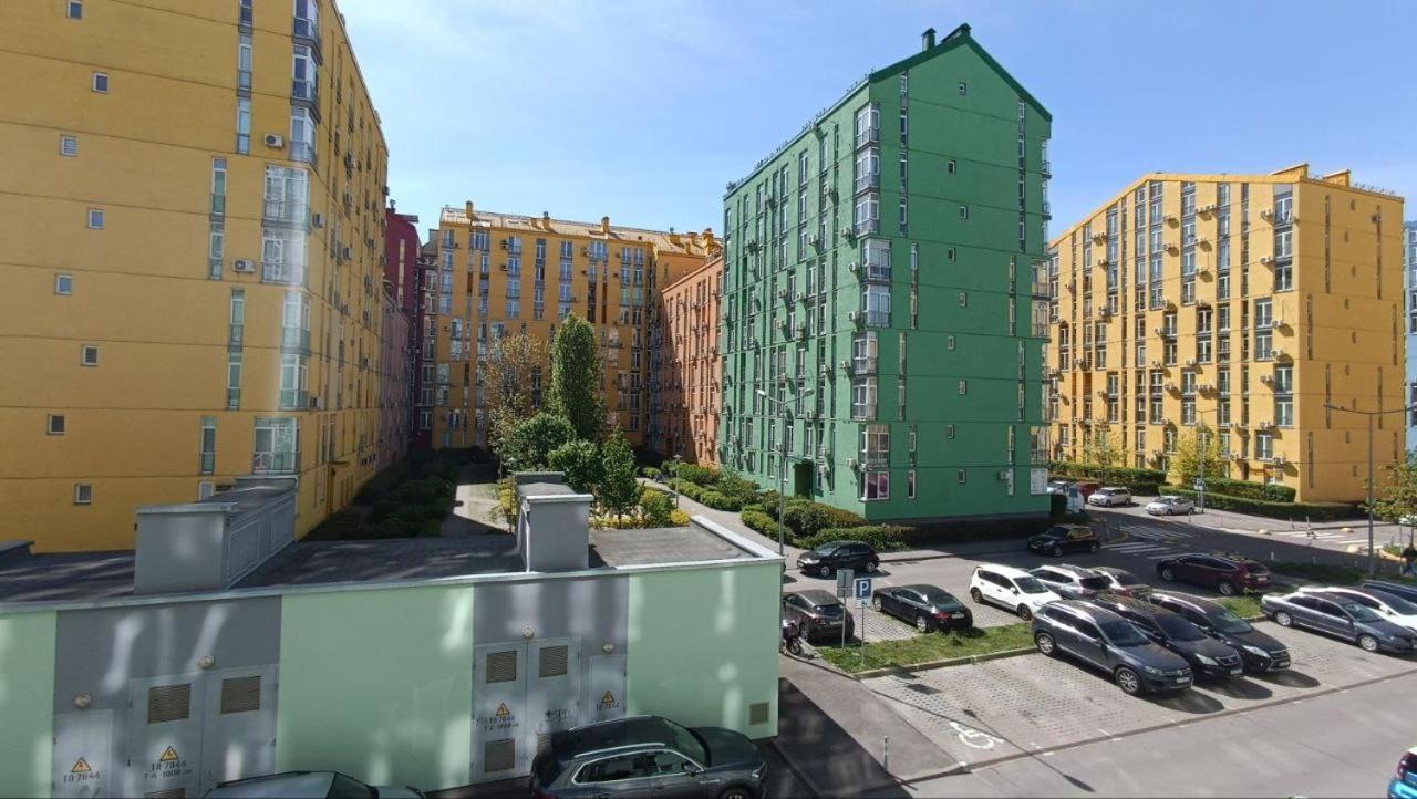 зручна в жк комфорт таун Киев