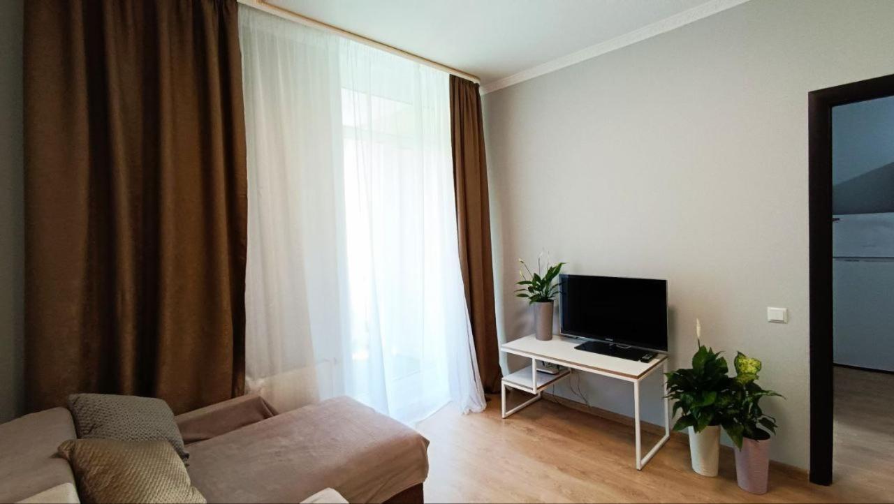 Apartment зручна в жк комфорт таун Kyiv